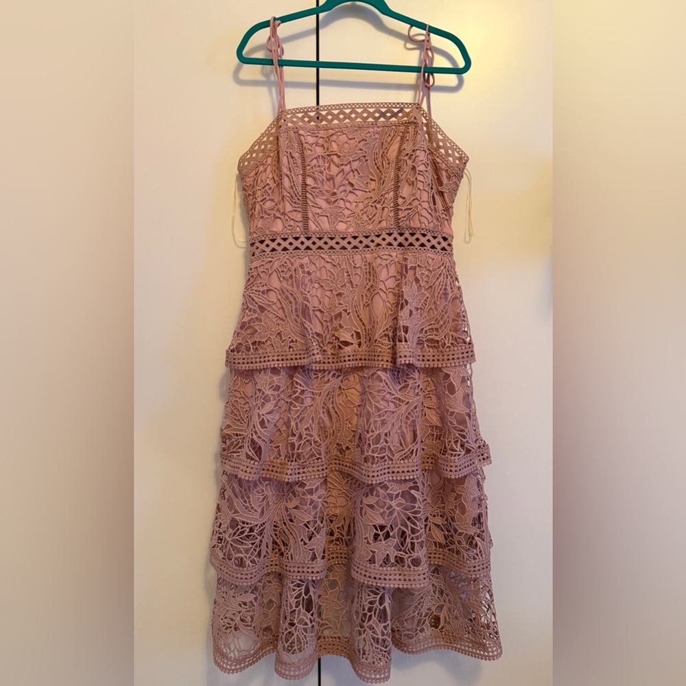 Elegant Lace Midi Dress in Pink